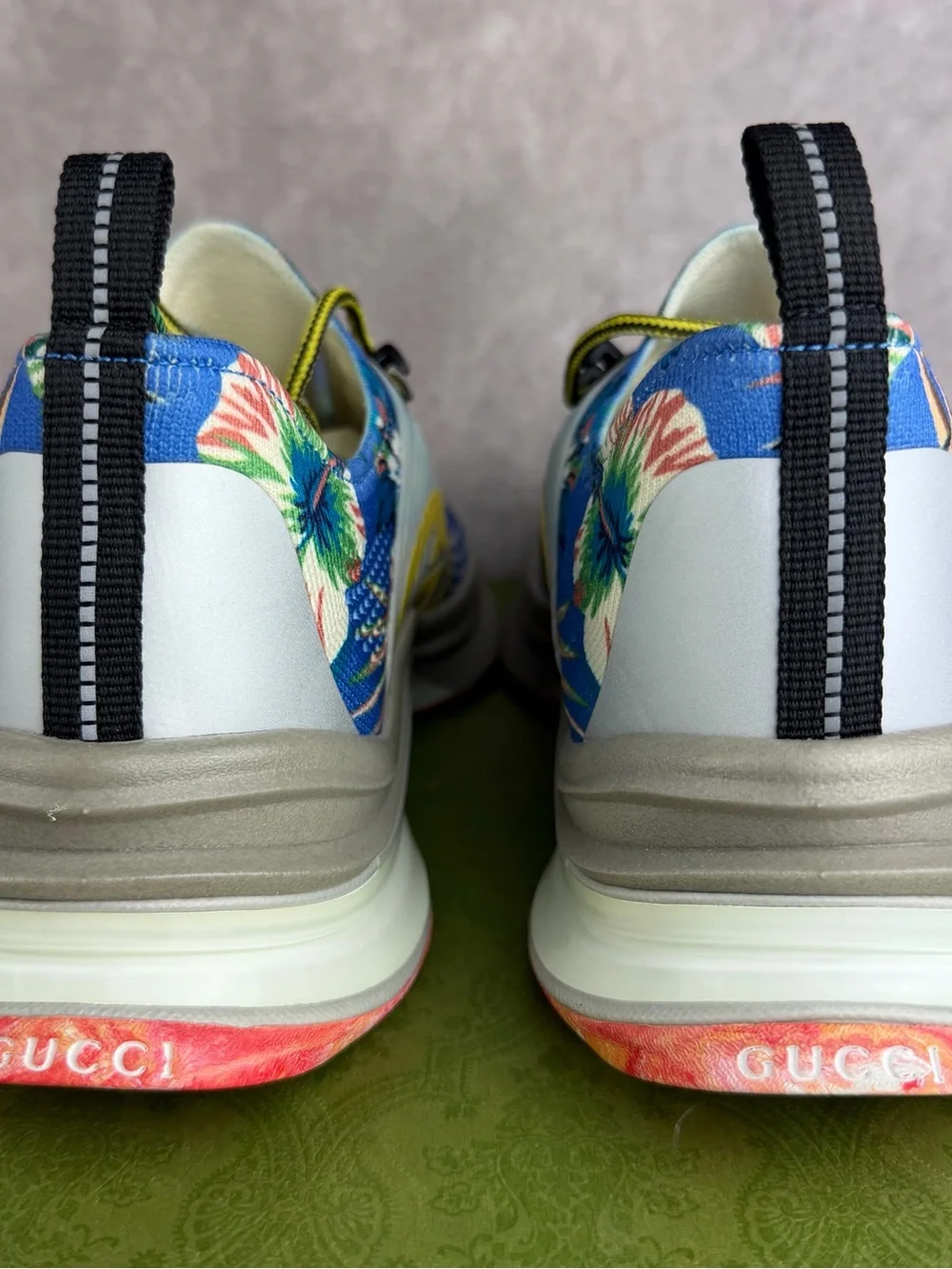 NEW Gucci Runner Blue Marble and Floral Size 10.5 UK / 11 US Men’s Sneakers Rare